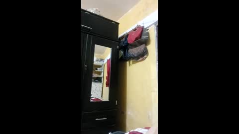 royhot777 online show from December 4, 2025, 3:16 am