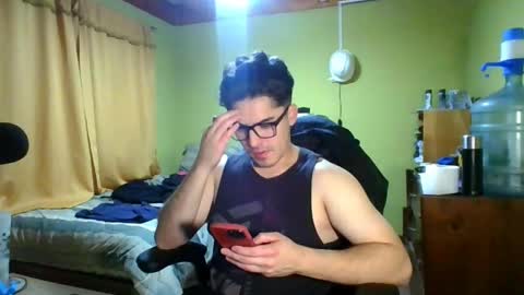 rpaulo25 online show from May 22, 2026, 5:58 am