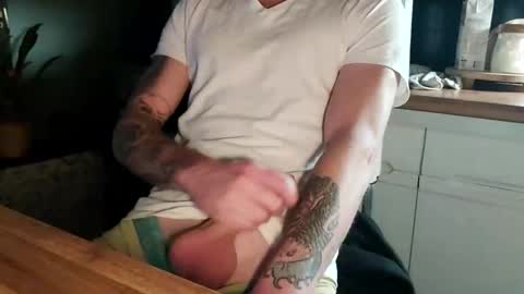 Snapshot of ruan8080 chatting on December 26, 2024, 4:21 am petit cochon online show from December 26, 2024, 4:21 am