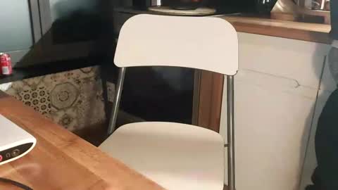 Snapshot of ruan8080 chatting on January 9, 2025, 3:47 am petit cochon online show from January 9, 2025, 3:47 am