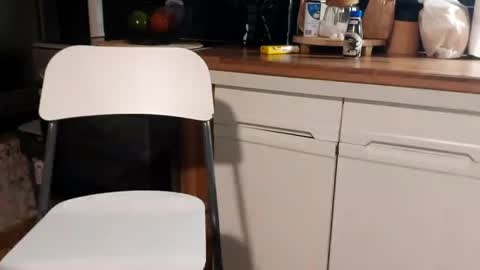 Snapshot of ruan8080 chatting on February 18, 2025, 4:48 am petit cochon online show from February 18, 2025, 4:48 am