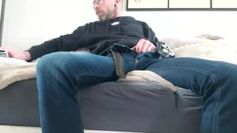 Snapshot of ruan8080 chatting on February 21, 2025, 10:17 am petit cochon online show from February 21, 2025, 10:17 am