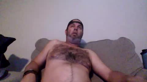 Snapshot of rubbingoneout714 chatting on March 4, 2026, 1:22 am rubbingoneout714 online show from March 4, 2026, 1:22 am