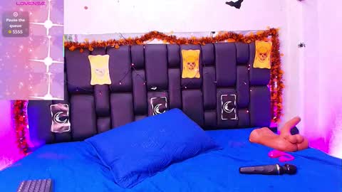 Rubi online show from October 11, 2025, 7:12 pm