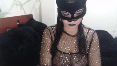 Ruby    Independent model help me reach 50 thumbs up online show from October 31, 2025, 1:23 pm