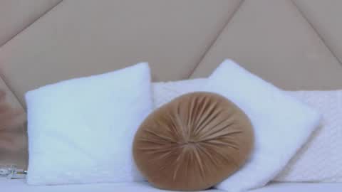 Ruby Luxe online show from February 25, 2025, 9:20 am