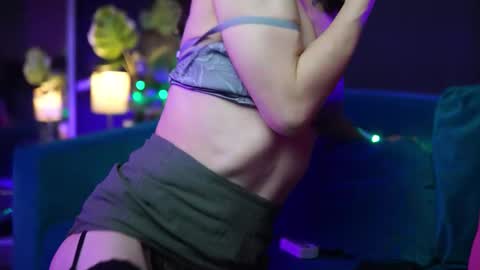 Snapshot of rubyrya chatting on October 25, 2025, 10:59 pm Ruby online show from October 25, 2025, 10:59 pm