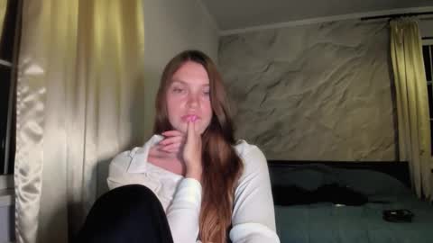 rubyskot online show from September 10, 2025, 8:42 pm