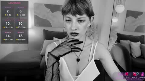 Snapshot of rubytwinkle chatting on October 31, 2025, 8:54 pm Ruby online show from October 31, 2025, 8:54 pm