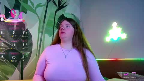 Snapshot of rubyvalen chatting on April 6, 2026, 1:25 am Ruby online show from April 6, 2026, 1:25 am