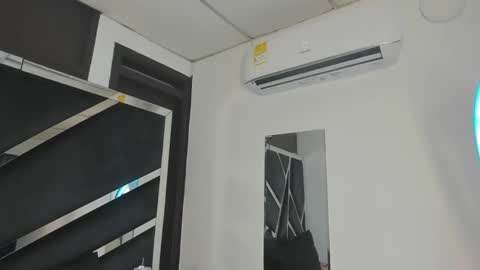 rubyxht online show from October 17, 2025, 12:52 pm