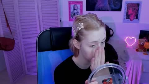 rubyybennett online show from September 22, 2025, 6:59 am