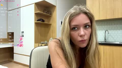 KaY online show from August 5, 2026, 12:52 pm