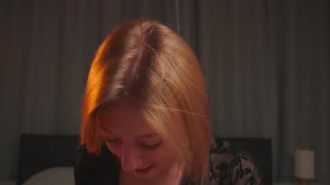 Mila online show from November 24, 2025, 4:12 am