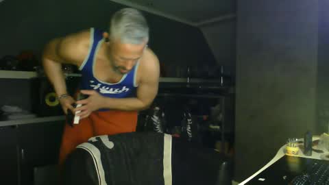 Snapshot of ruffi77 chatting on March 5, 2025, 11:38 pm Chico que rico Caliente online show from March 5, 2025, 11:38 pm