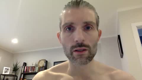 Snapshot of rugbymvp chatting on January 14, 2025, 10:27 am rugbymvp online show from January 14, 2025, 10:27 am