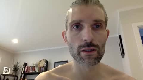 Snapshot of rugbymvp chatting on January 14, 2025, 1:38 pm rugbymvp online show from January 14, 2025, 1:38 pm