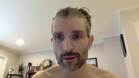 Snapshot of rugbymvp chatting on February 26, 2025, 1:52 pm rugbymvp online show from February 26, 2025, 1:52 pm