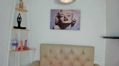 Rumi  online show from October 17, 2025, 11:35 am