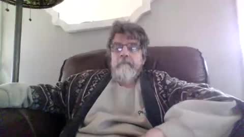 runningaround60 online show from November 19, 2025, 2:17 pm