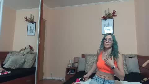 Snapshot of ruslana24 chatting on March 5, 2025, 11:49 am ruslana24 online show from March 5, 2025, 11:49 am