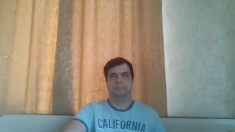 rusqadisx online show from December 5, 2024, 9:39 am