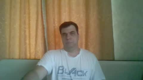 rusqadisx online show from October 29, 2025, 9:55 am