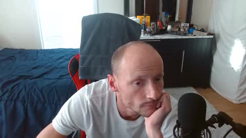 Snapshot of russialoveskm chatting on October 21, 2025, 1:23 pm russialoveskm online show from October 21, 2025, 1:23 pm