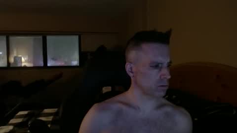 rustic_cuse_777 online show from January 7, 2026, 6:16 am