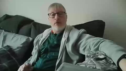 rusty69x online show from December 17, 2024, 11:06 am