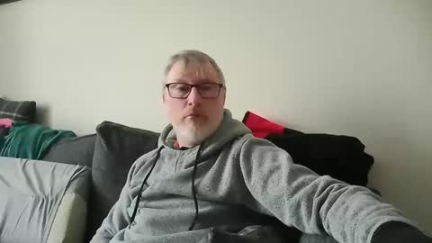 rusty69x online show from February 11, 2025, 11:21 am