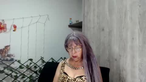 Snapshot of ruth_blue21 chatting on March 10, 2025, 10:13 pm ruth_blue21 online show from March 10, 2025, 10:13 pm