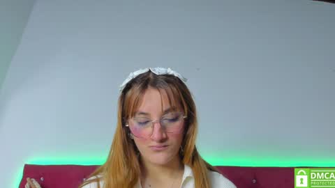 Snapshot of ruth_harvey chatting on December 13, 2024, 1:01 pm Ruth online show from December 13, 2024, 1:01 pm