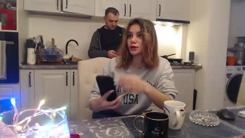 ruxandradanny online show from December 13, 2024, 7:15 am