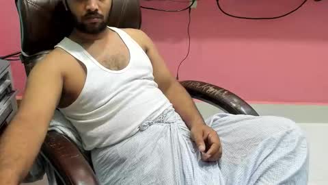 rwb17 online show from October 2, 2025, 4:30 am