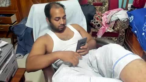 rwb17 online show from April 21, 2026, 1:39 pm