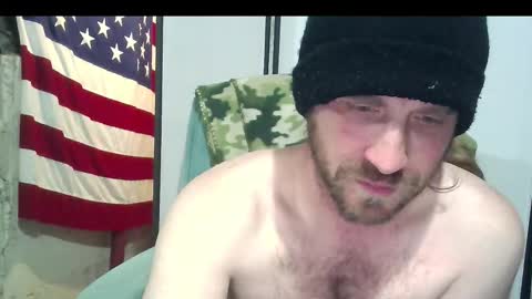 rwb1982 online show from November 28, 2025, 2:42 pm