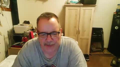 Snapshot of rwzar_0712 chatting on September 18, 2025, 12:45 am rwzar_0712 online show from September 18, 2025, 12:45 am