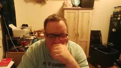 Snapshot of rwzar_0712 chatting on October 16, 2025, 3:29 am rwzar_0712 online show from October 16, 2025, 3:29 am