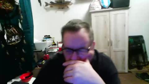 Snapshot of rwzar_0712 chatting on October 25, 2025, 2:08 am rwzar_0712 online show from October 25, 2025, 2:08 am