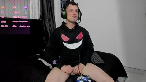 Snapshot of ryan15_ chatting on November 5, 2025, 2:11 am Ryan 15 online show from November 5, 2025, 2:11 am