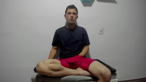 Snapshot of ryan15_ chatting on April 11, 2026, 11:25 am Ryan 15 online show from April 11, 2026, 11:25 am