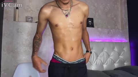 ryan_donovan online show from May 26, 2026, 10:39 pm