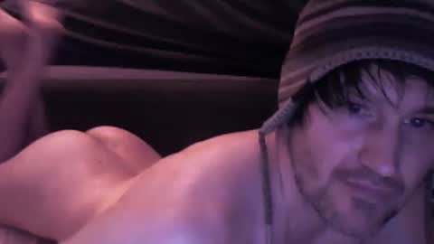 Snapshot of ryan_is_nude chatting on September 27, 2025, 8:03 pm Rhys online show from September 27, 2025, 8:03 pm