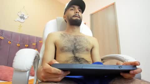 ryan_jackson_ online show from October 9, 2025, 1:14 am