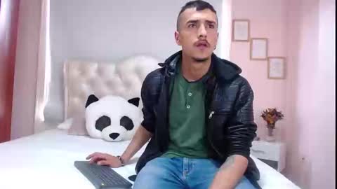 Snapshot of ryan_maxy chatting on January 27, 2025, 1:30 pm ryan online show from January 27, 2025, 1:30 pm
