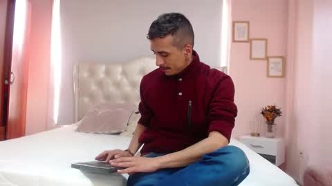 Snapshot of ryan_maxy chatting on February 1, 2025, 1:09 pm ryan online show from February 1, 2025, 1:09 pm