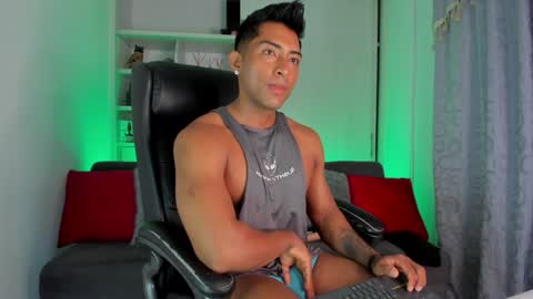 Snapshot of ryanboy30 chatting on December 6, 2024, 3:33 pm ryanboy30 online show from December 6, 2024, 3:33 pm