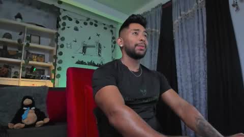 ryanboy30 online show from November 3, 2025, 10:53 pm