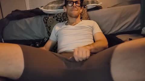 Snapshot of ryanfc85 chatting on February 17, 2026, 5:15 am RFC666 online show from February 17, 2026, 5:15 am